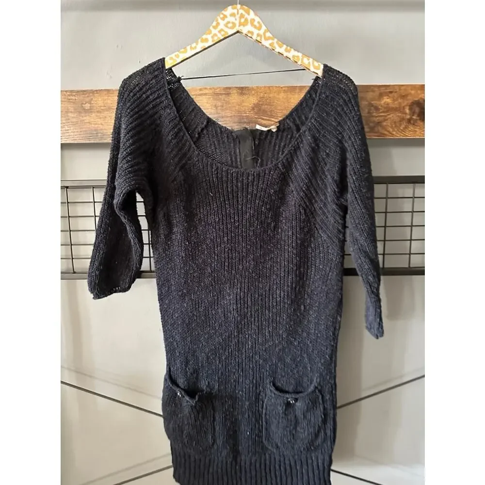 Free People Navy Sweater | Size Medium